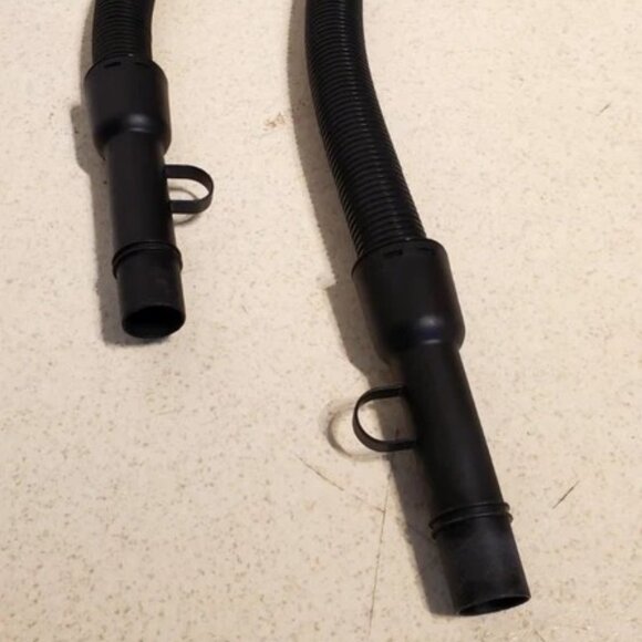 1 Dirt Devil Vacuum Cleaner Hose - 5" Foot Extension Hose - Mint As New - Save $ - Picture 2 of 6